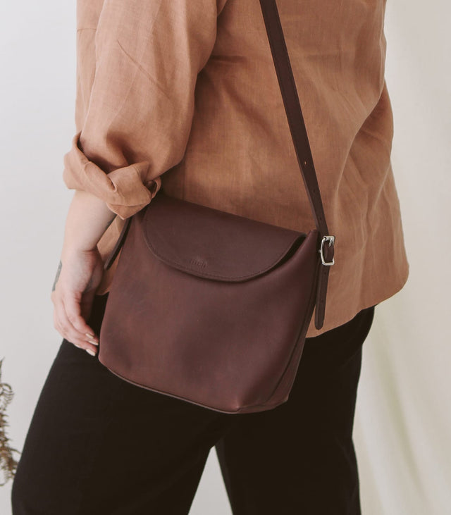 The Brea Mini Sling
